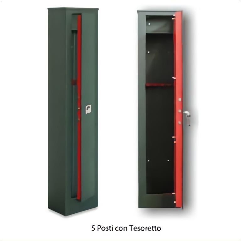 Armadio portafucili 3 posti 25X20 H.CM 145